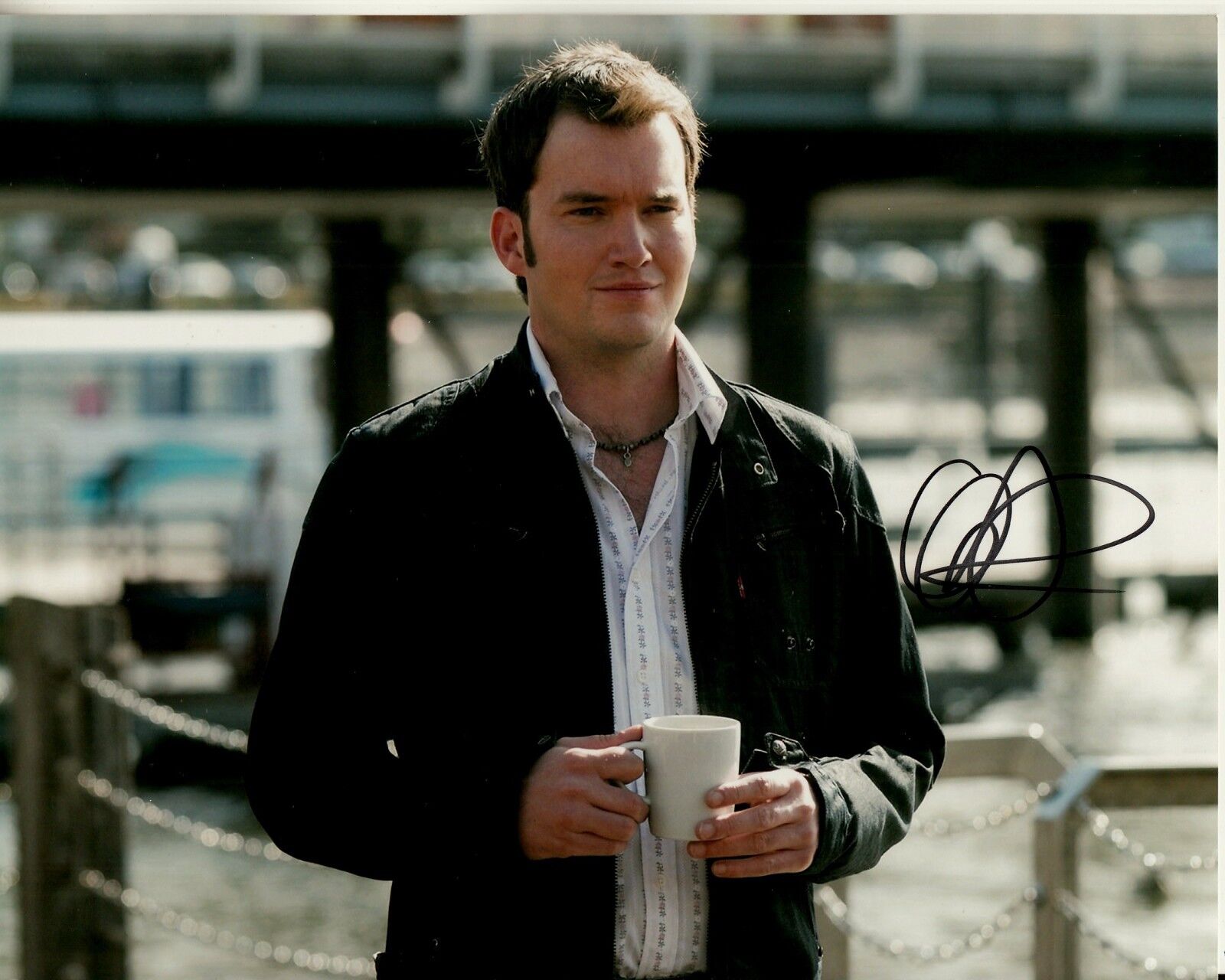 GARETH DAVID-LLOYD hand-signed TORCHWOOD 8x10 uacc rd coa GREAT CLOSEUP OUTDOORS