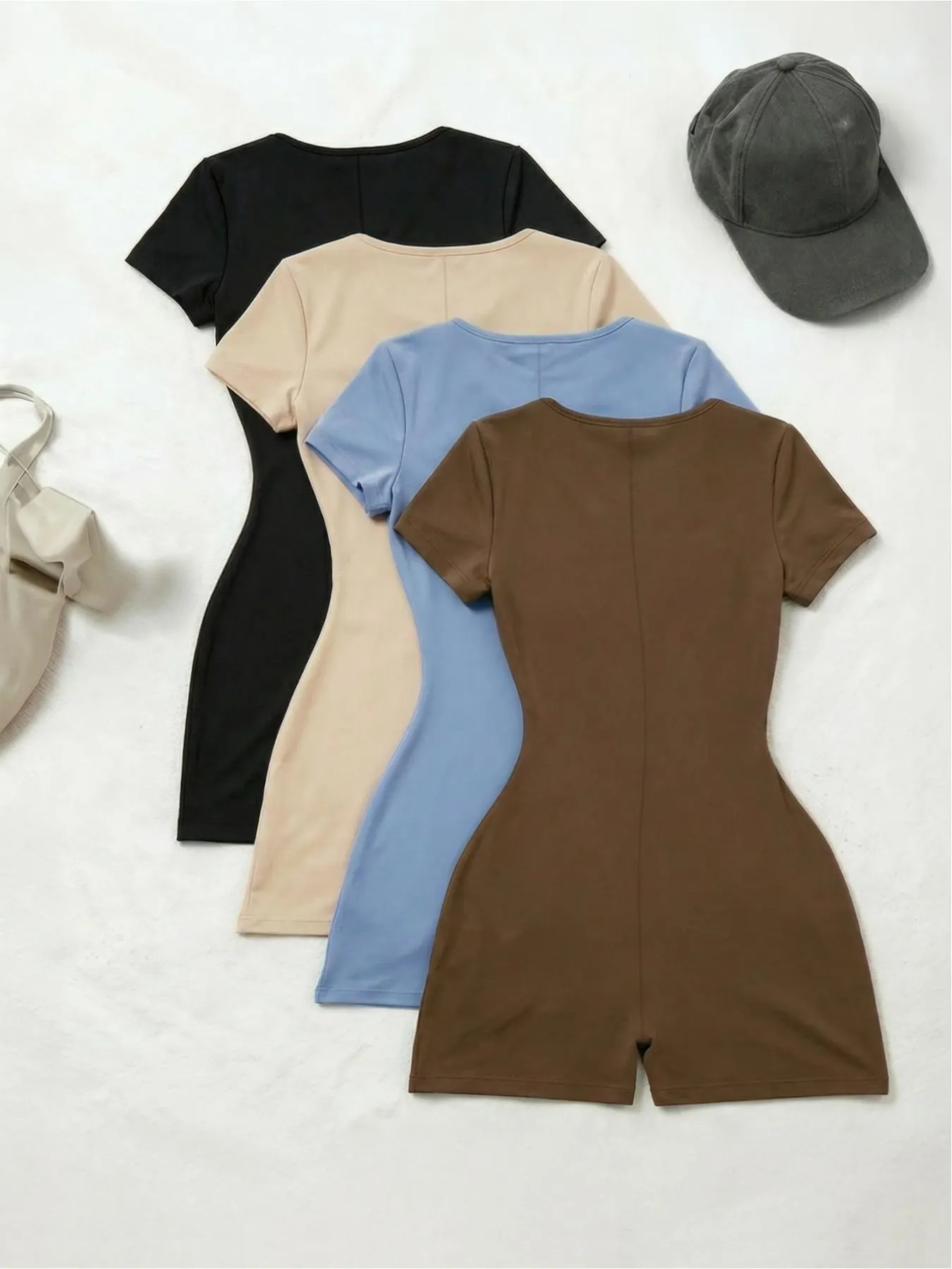 4-piece set Pure Desire Style Square Neck High Waist Waist-fitted One-piece Shorts, Slim Fit Bodycon Short-sleeve Bodysuit, Trendy, Casual, Flattering, Womenswear, Suitable for Everyday Wear and Campus Style
