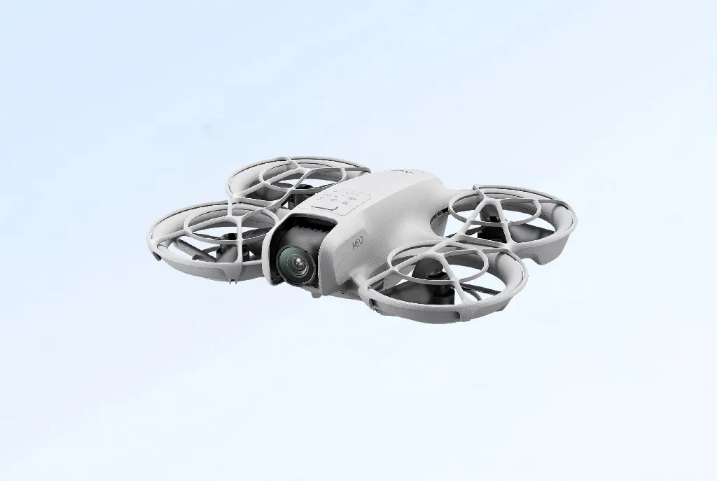 DJI Neo
