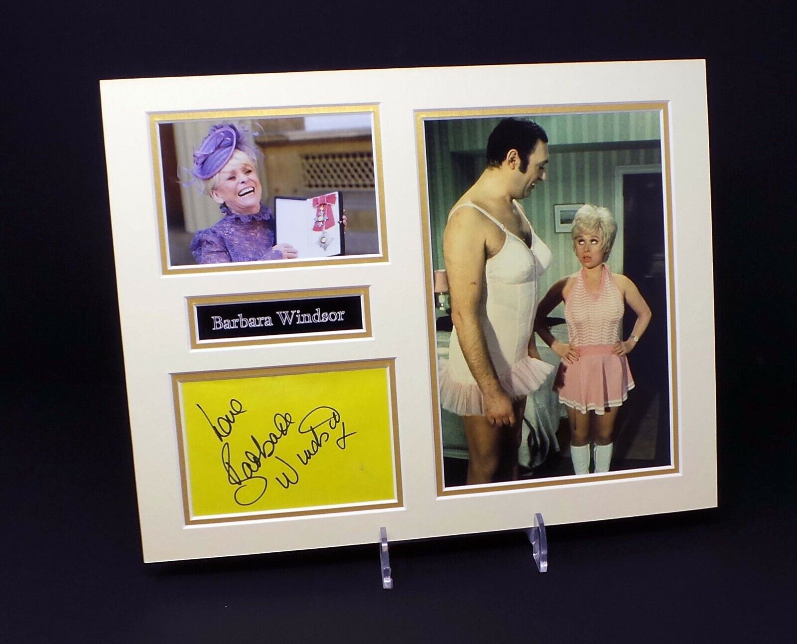 Barbara WINDSOR Carry On Film Legend Signed Mounted Photo Poster painting Display AFTAL RD COA