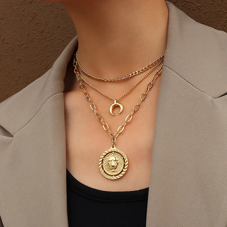 Three-layer Clavicle Chain Moon Lion Pendant Stacking Necklace