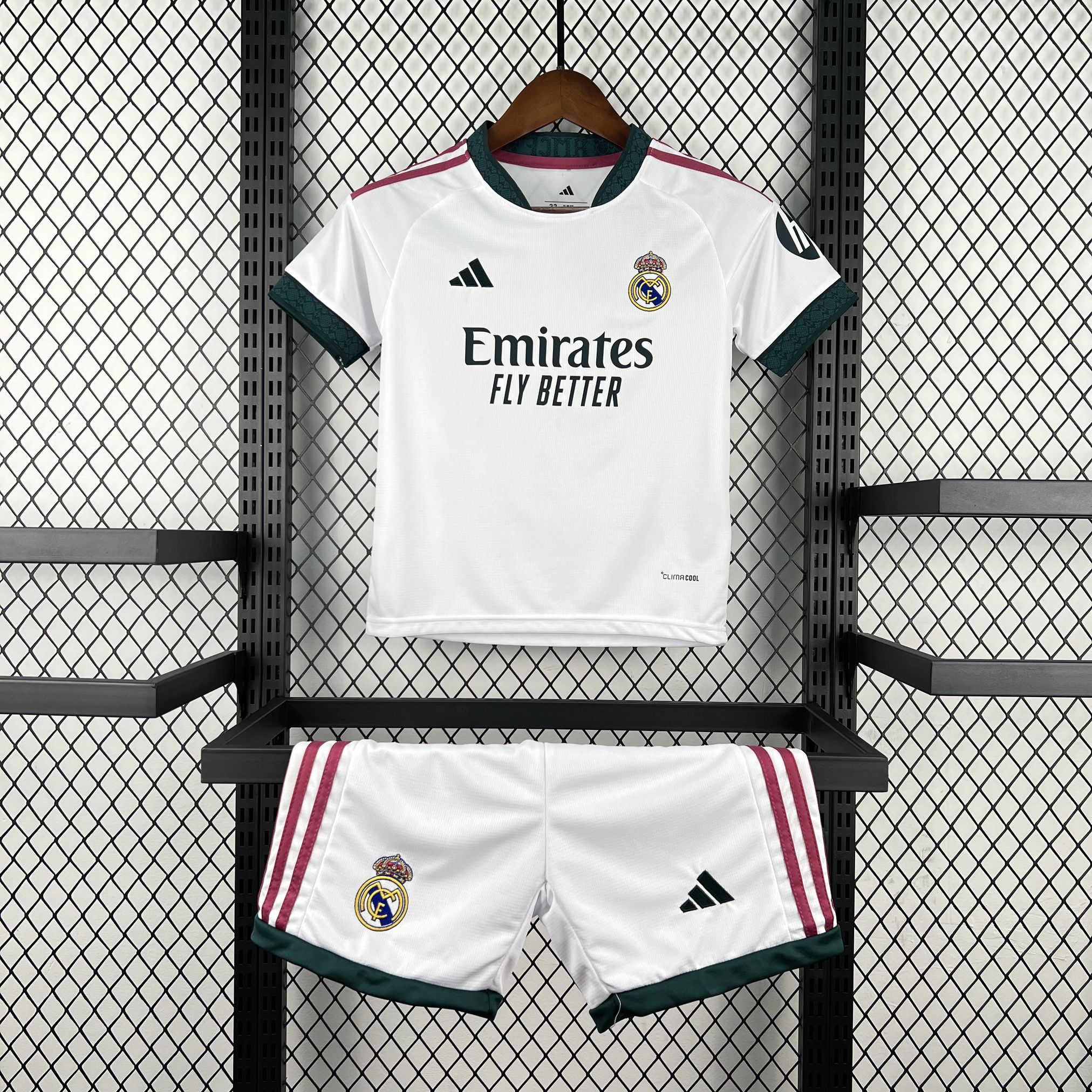 26/27 Real madrid White Kids Kit Football Shirt Thai Quality