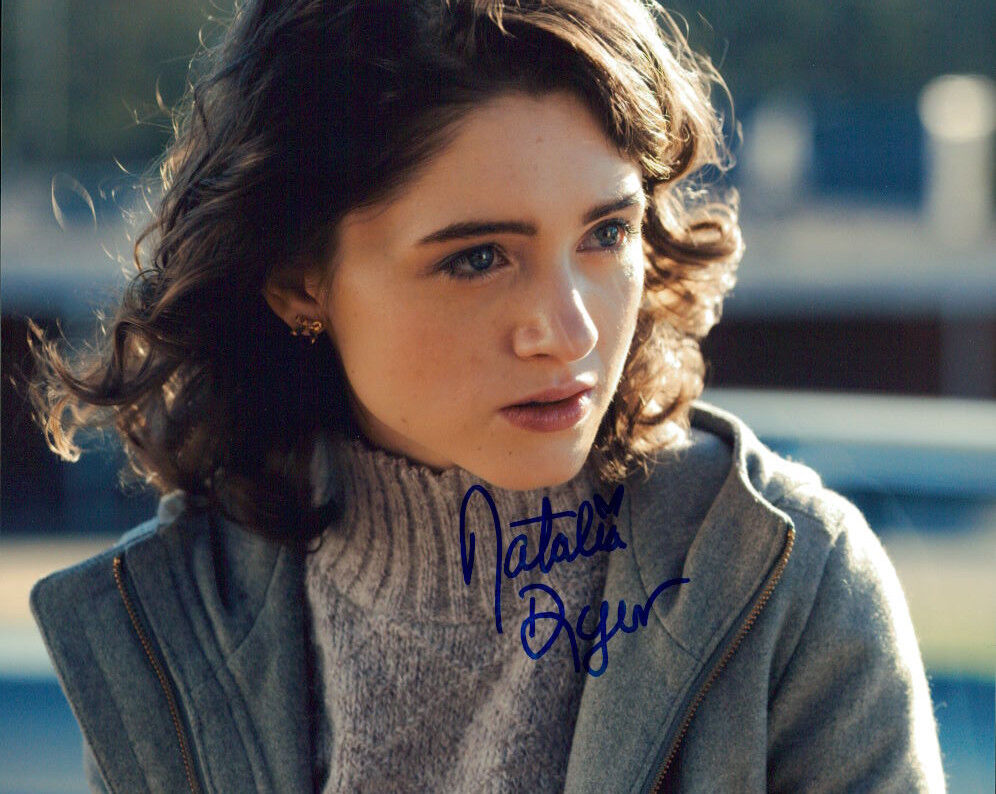 Natalia Dyer (Stranger Things) signed authentic 8x10 Photo Poster painting COA