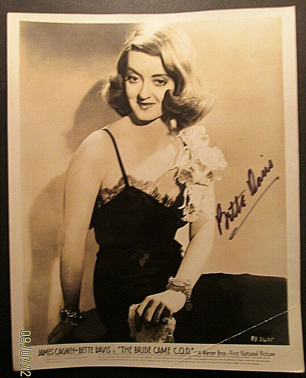 BETTE DAVIS: (THE BRIDE CAME C.O.D) ORIGINAL 1941 AUTOGRAPH PUBLICITY Photo Poster painting