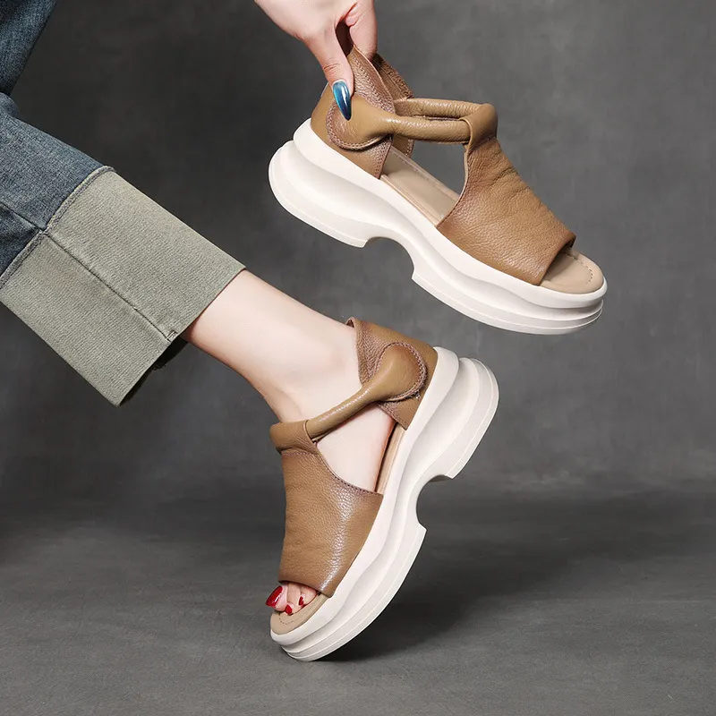 Yyvonne Head-Level Cower Hand-Bag Root Magic Stick Thick Soles Ultra-Light Sandals Summer Ladies Hollow Pine Pastry Sandals