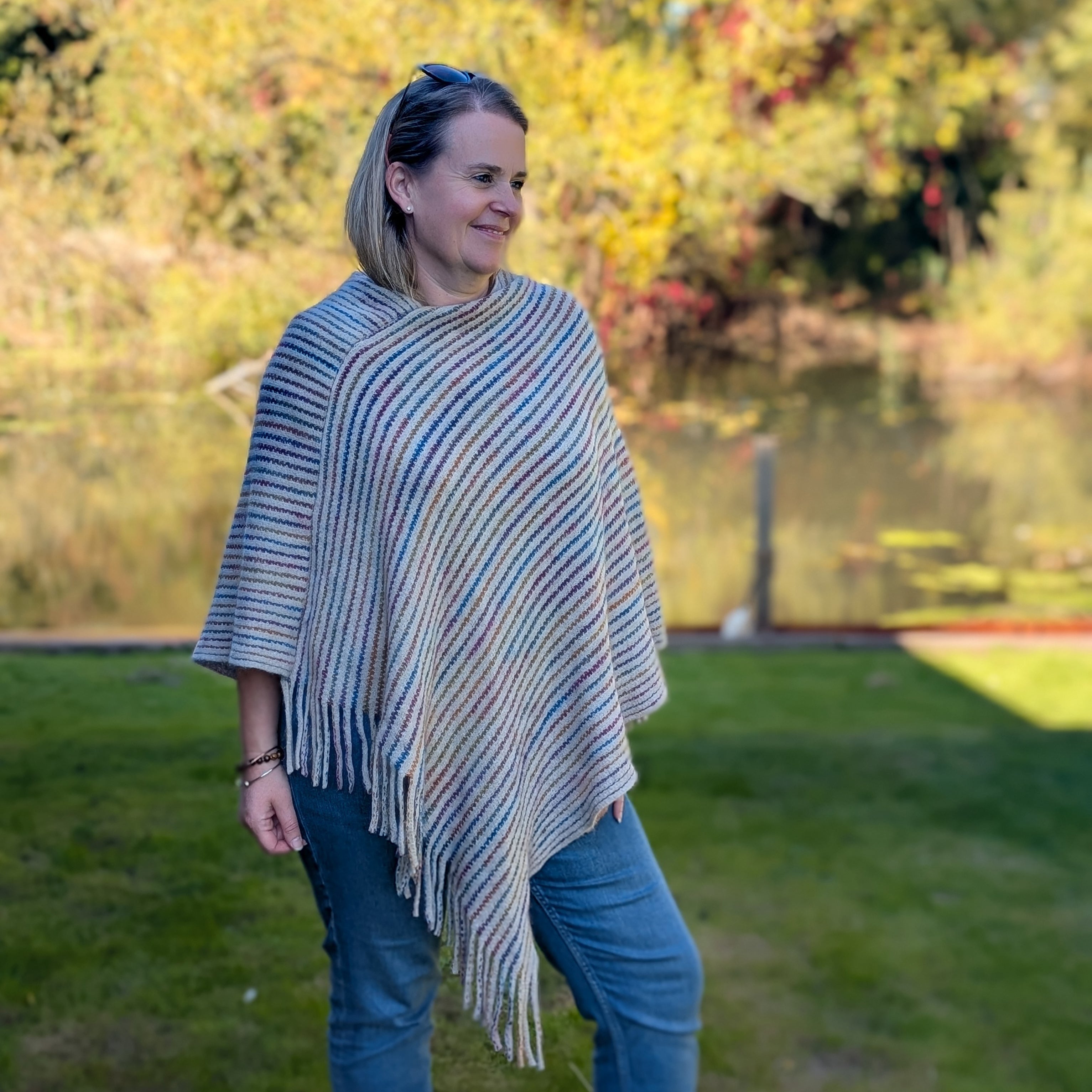 Catur - Striped Knitted Poncho - Cream