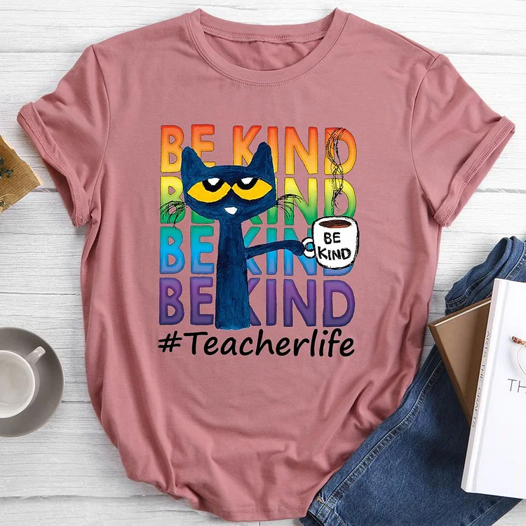 Be Kind Cat Round Neck T-shirt