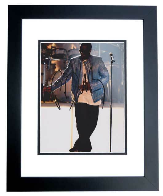 Sean Combs - P Diddy - Puff Daddy Signed - Autographed Concert 8x10 Photo Poster painting FRAMED