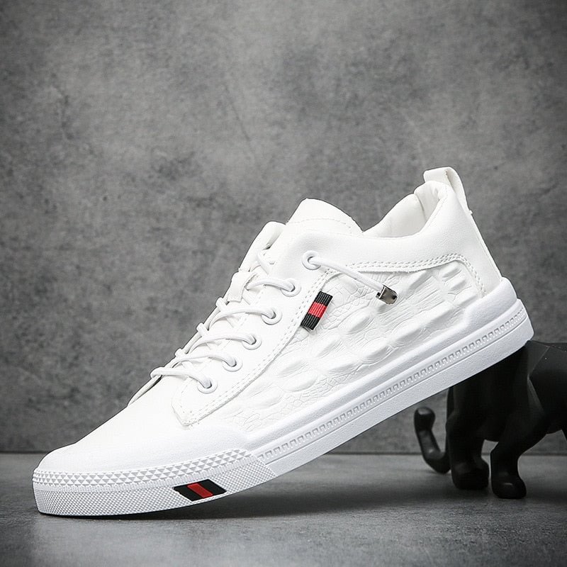 Summer White Sneakers Breathable Men's Sports Shoes Comfortable Outdoor Lace Up Walking Trainers Man Casual Sneakers Shoes