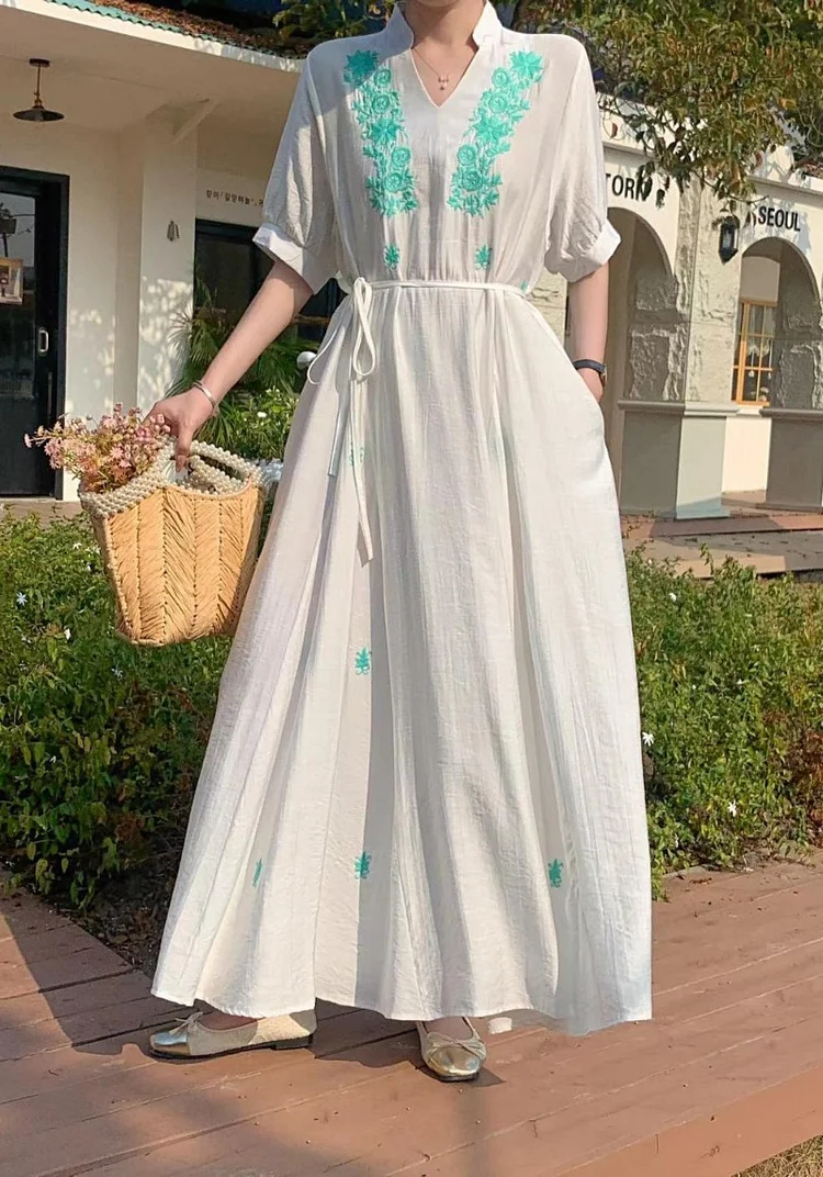 Vintage Embroidered Short Sleeve Dress