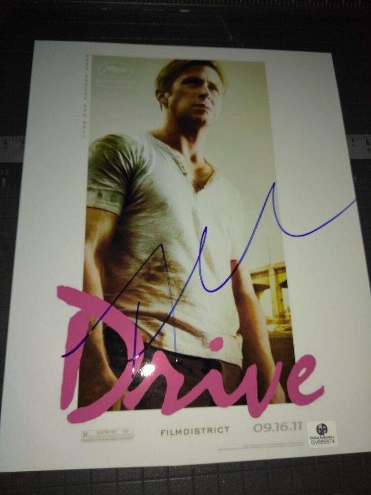 Ryan Gosling signed 8x10 GAI