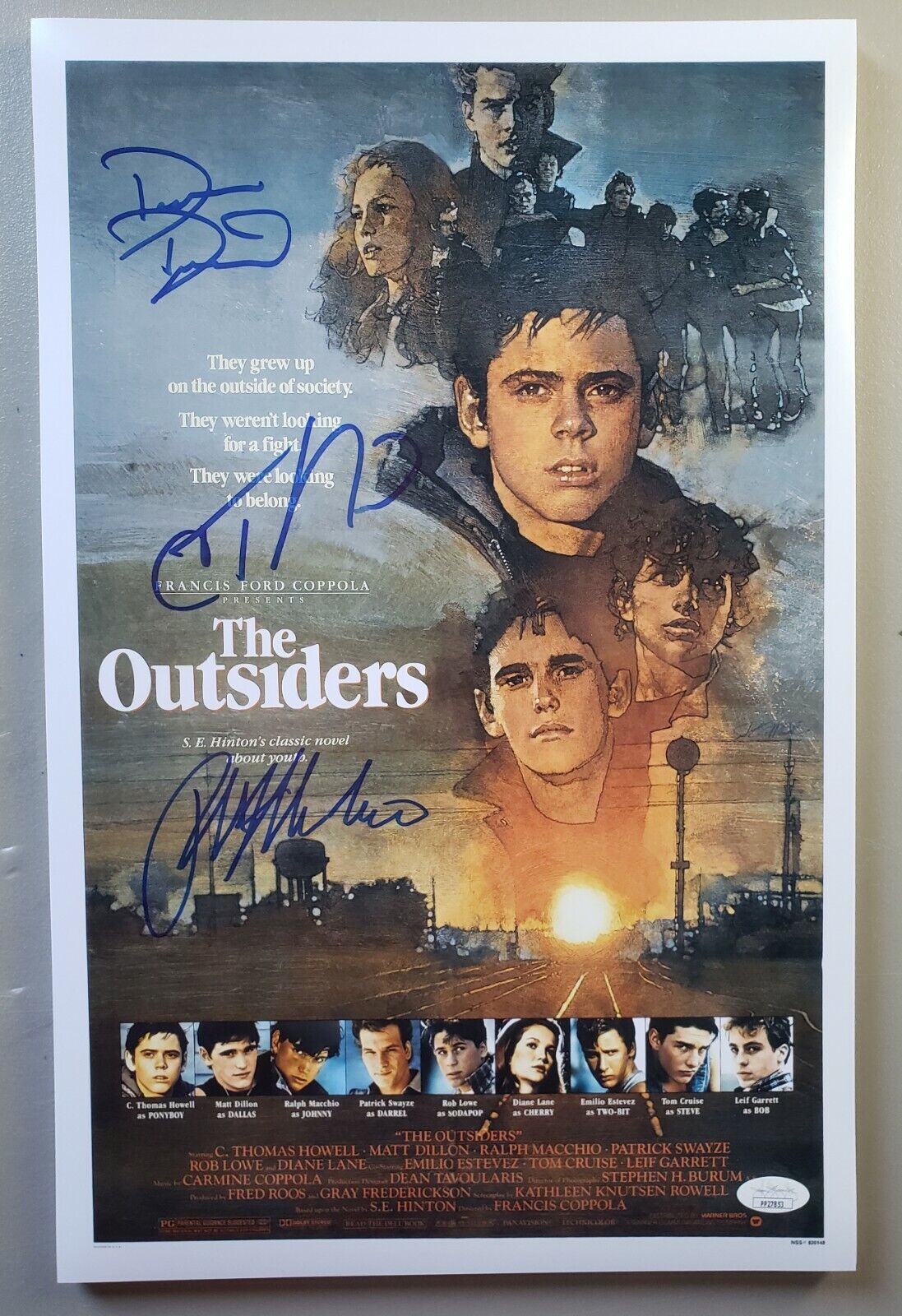 11x17 signed by C Thomas Howell, Ralph Macchio Darren Dalton The Outsiders. JSA