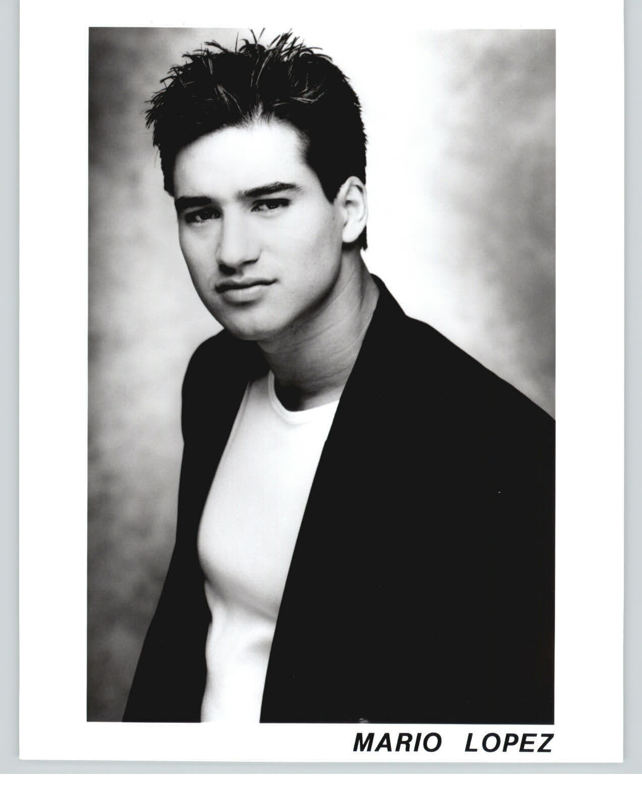 Mario Lopez - 8x10 Headshot Photo Poster painting - Saved by the Bell