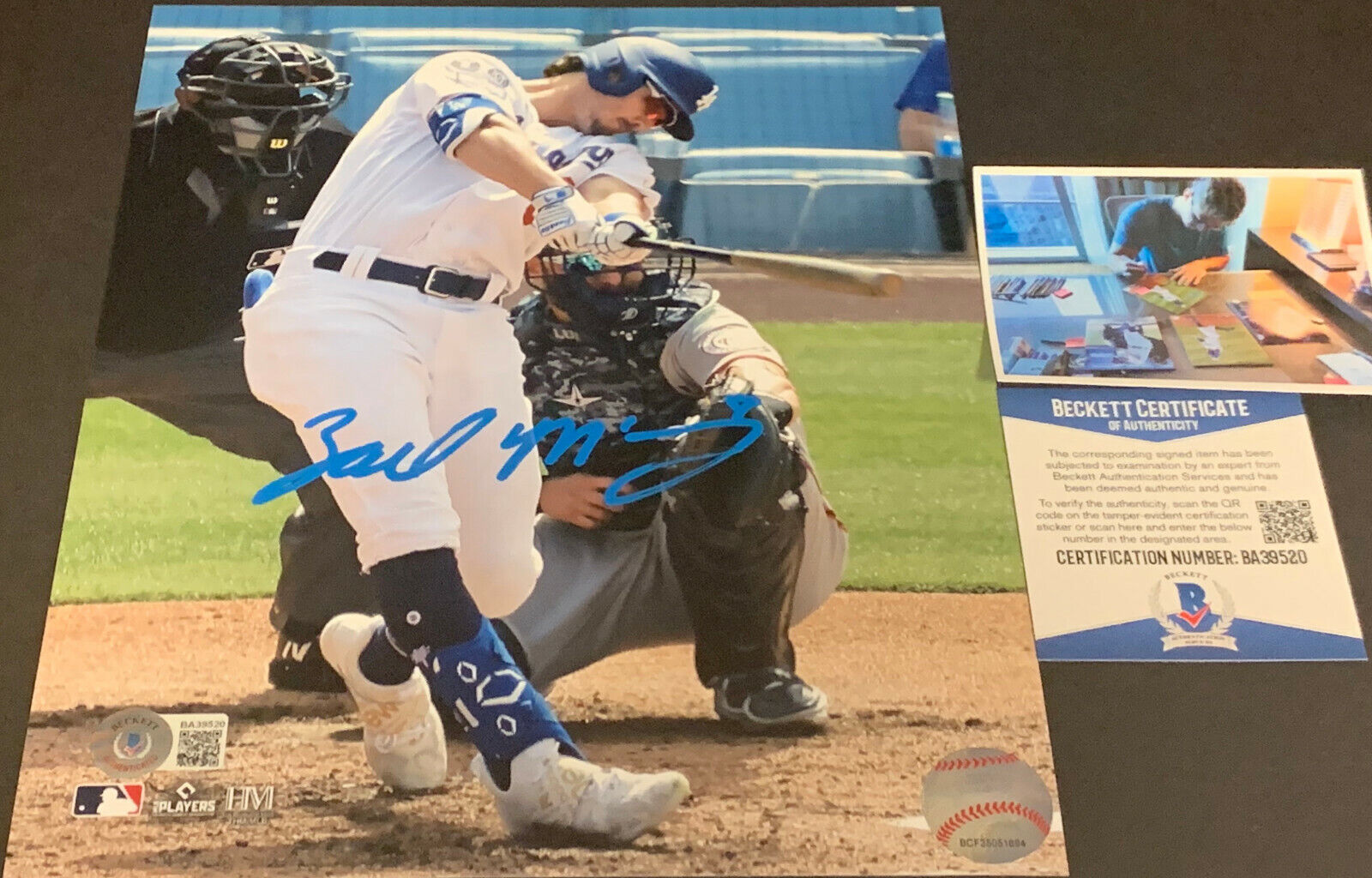 Zach McKinstry Los Angeles Dodgers Auto Signed 8x10 2nd MLB Home Run Beckett COA