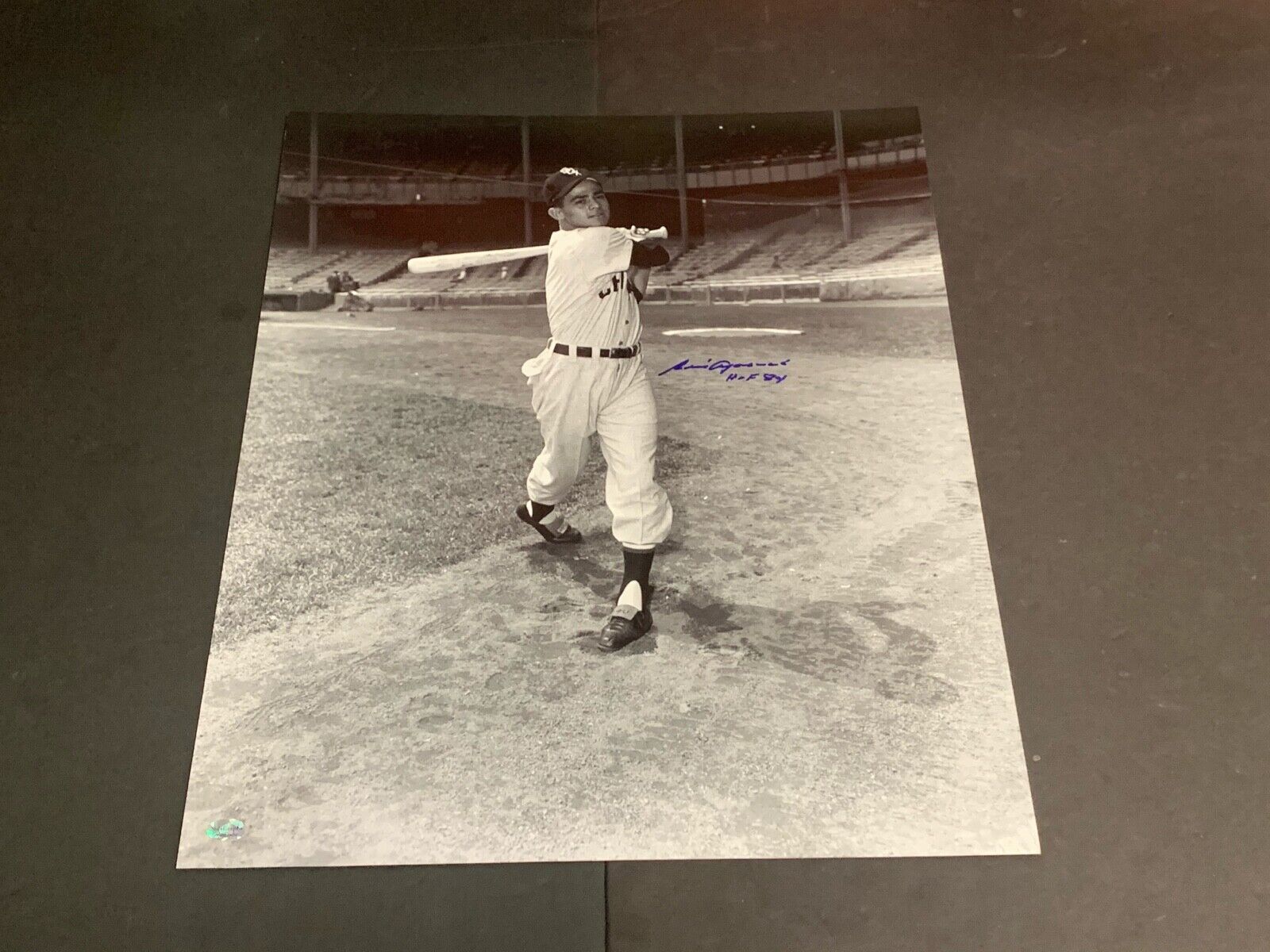 Luis Aparicio Chicago White Sox Autographed Signed 16x20 Photo Poster painting HOF 84 b