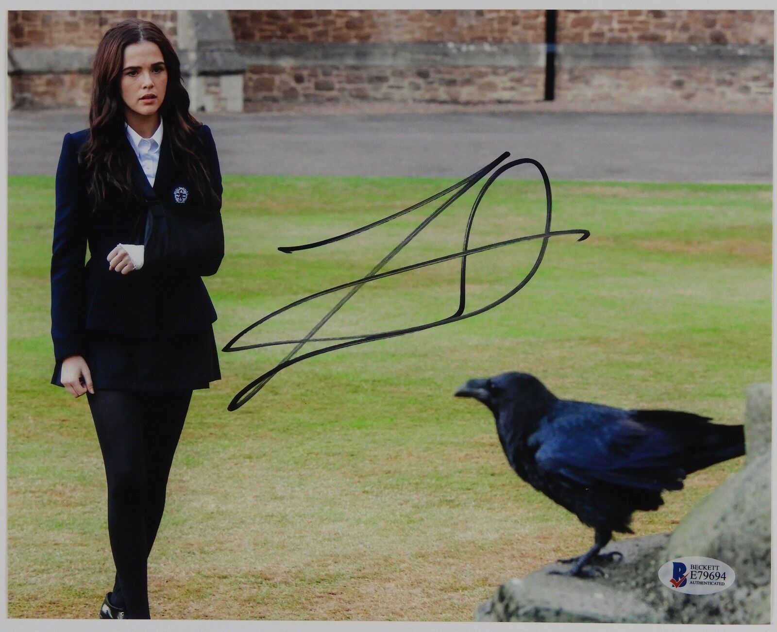 Zoey Deutch Vampire Academy Autograph Beckett 8 x 10 Signed Photo Poster painting