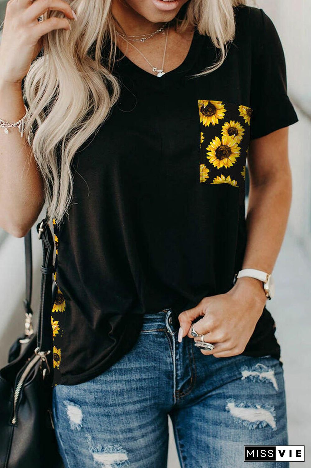 Printed Irregular V-Neck Pocket T-Shirt