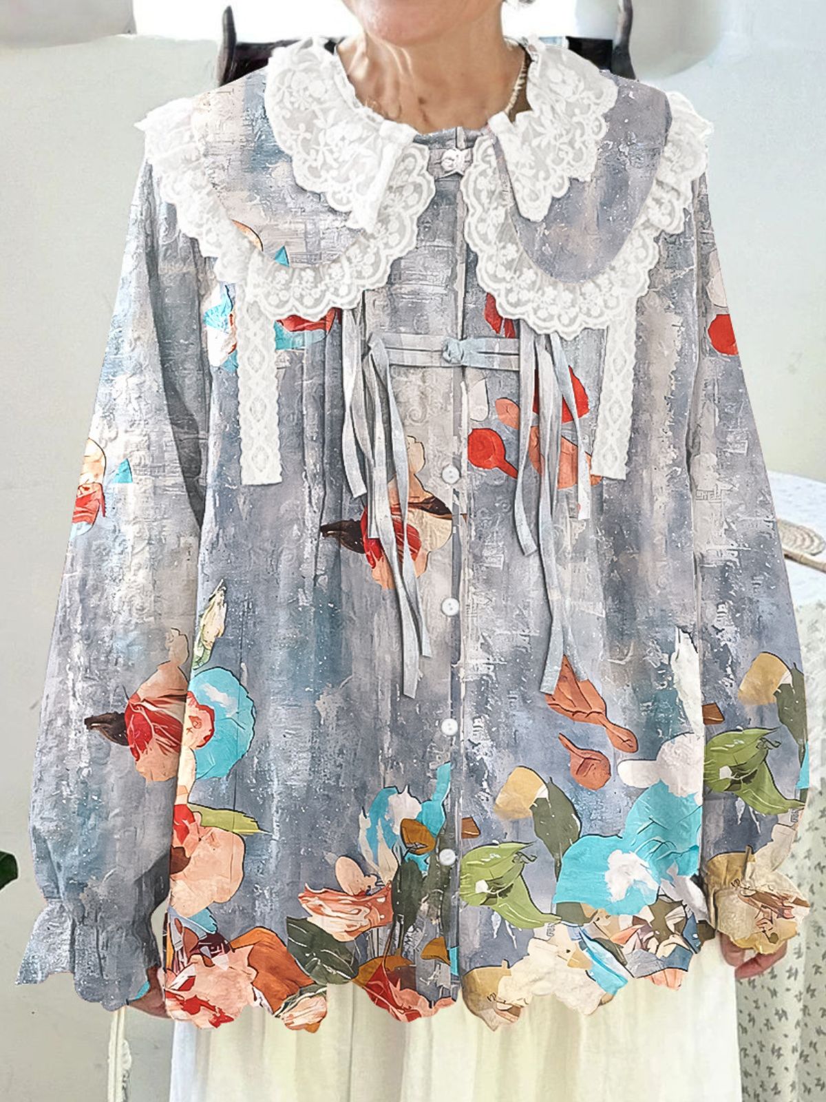Women Long Sleeve V-neck Graphic Floral Printed Top