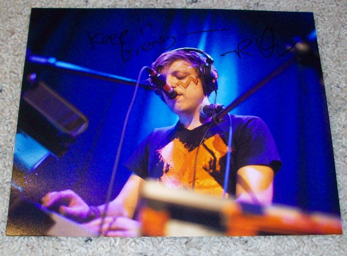 ROBERT DELONG SIGNED AUTOGRAPH 8x10 Photo Poster painting D w/EXACT PROOF LONG WAY DOWN