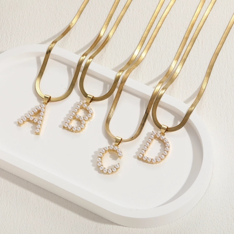 Elegant Luxurious Classic Style Letter Copper 14k Gold Plated Artificial Pearls Pendant Necklace In Bulk