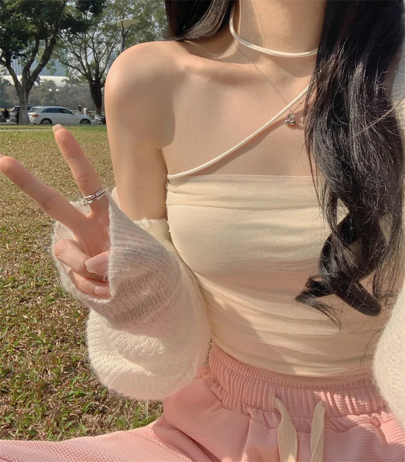 Uveng Uveng The Summer, Be Careful Of The Machine Mesh Sling Sling Vest Women With Pure Desire Collarbone Repair A Word Shoulder Bra Short Blouse Tide