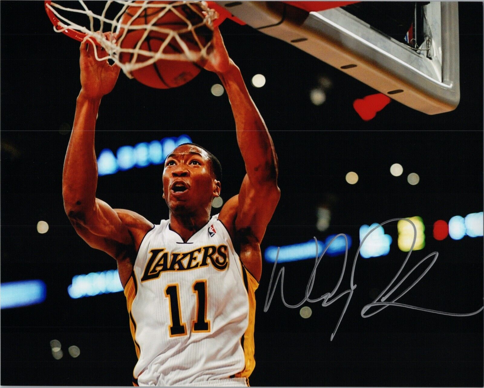 ~~ WESLEY JOHNSON Authentic Hand-Signed Los Angeles LAKERS