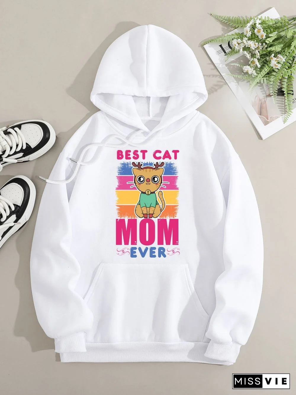 Printed on front Kangaroo Pocket Hoodie Long Sleeve for Women Pattern  Best Cat Mom Ever