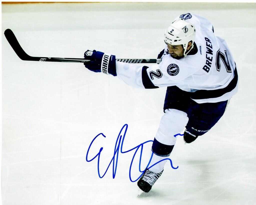 Eric Brewer Signed - Autographed Tampa Bay Lightning 8x10 inch Photo Poster painting