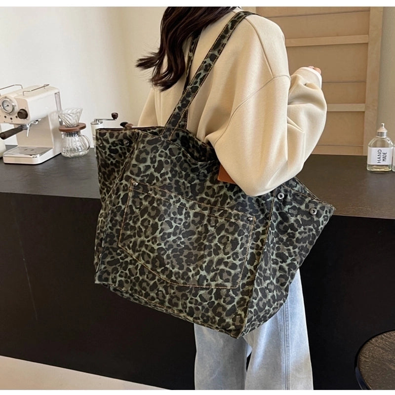 Leopard Print Canvas Tote Large Capacity Bag For Women New Trendy Fashion Original Design Portable Commuter Bag Shoulder