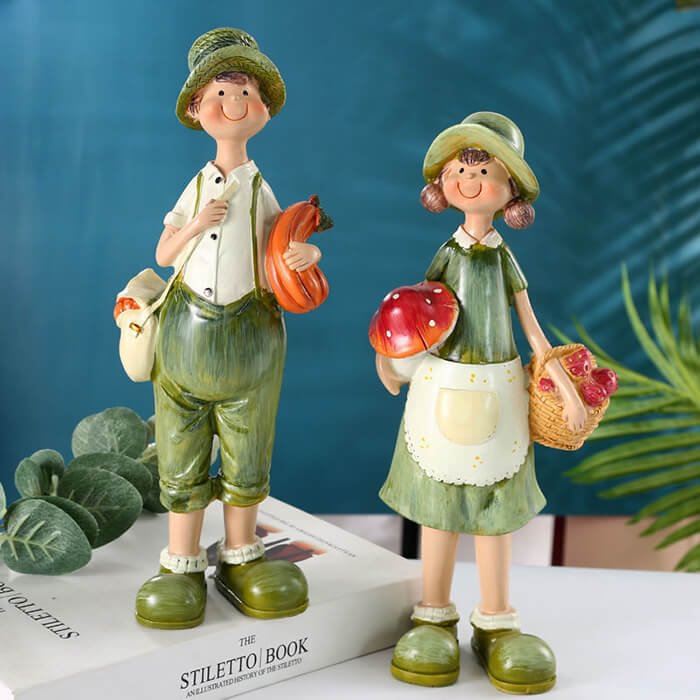 Resin Countryside Figurine Statues
