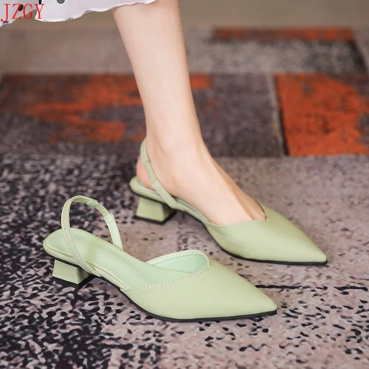 Graduation Gifts  Spring and summer 2022 new commuter thick heel middle heel women's shoes bun head sandal women small fresh Korean casual version