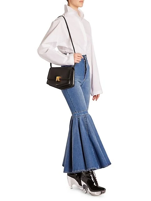  Ala&iuml;a Le Papa Leather Shoulder Bag 5 out of 5 Customer Rating