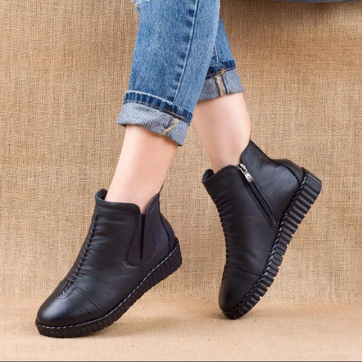 GKTINOO 2022 Winter Genuine Leather Ankle Boots Handmade Lady Soft Flat Shoes Comfortable Casual Moccasins Side Zip Ankle Boots