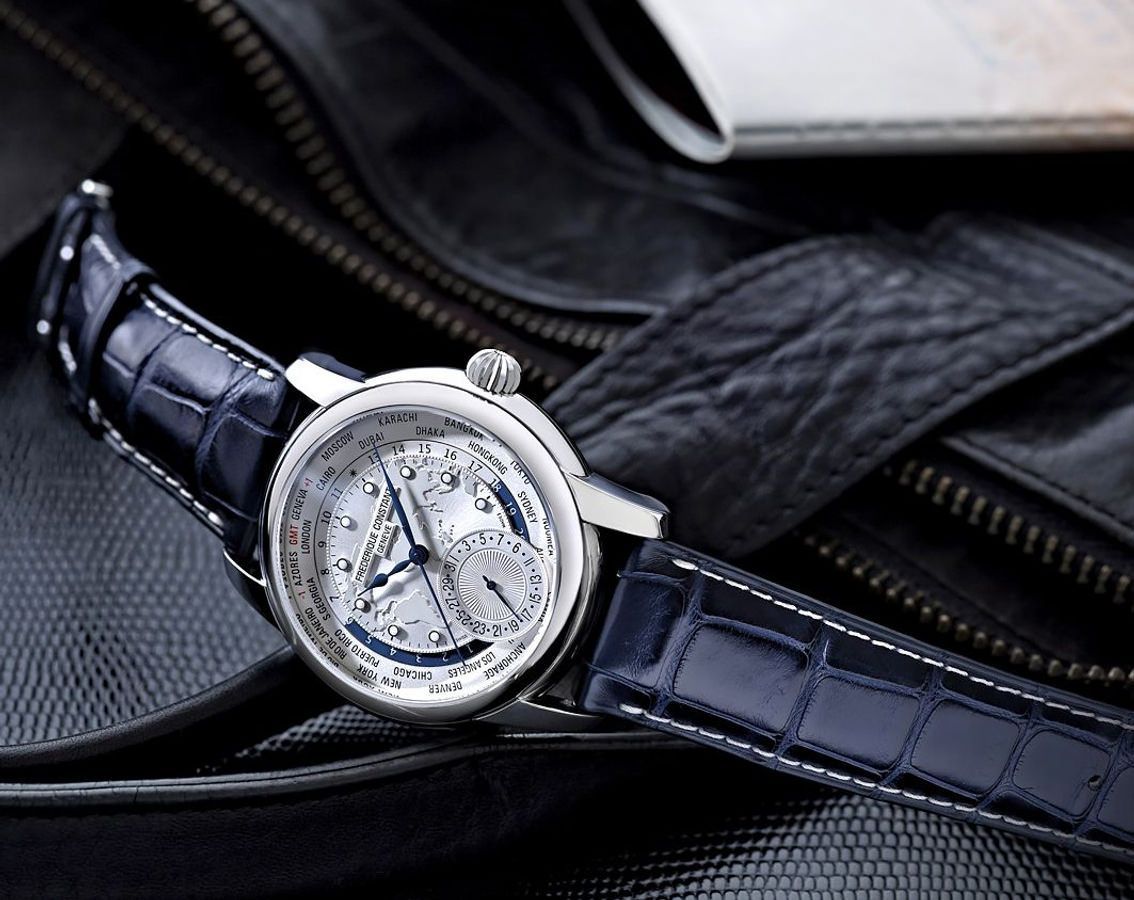 Frederique Constant Manufacture Manufacture Classic WorldTimer Silver Dial 42 mm Automatic Watch For Men - 3