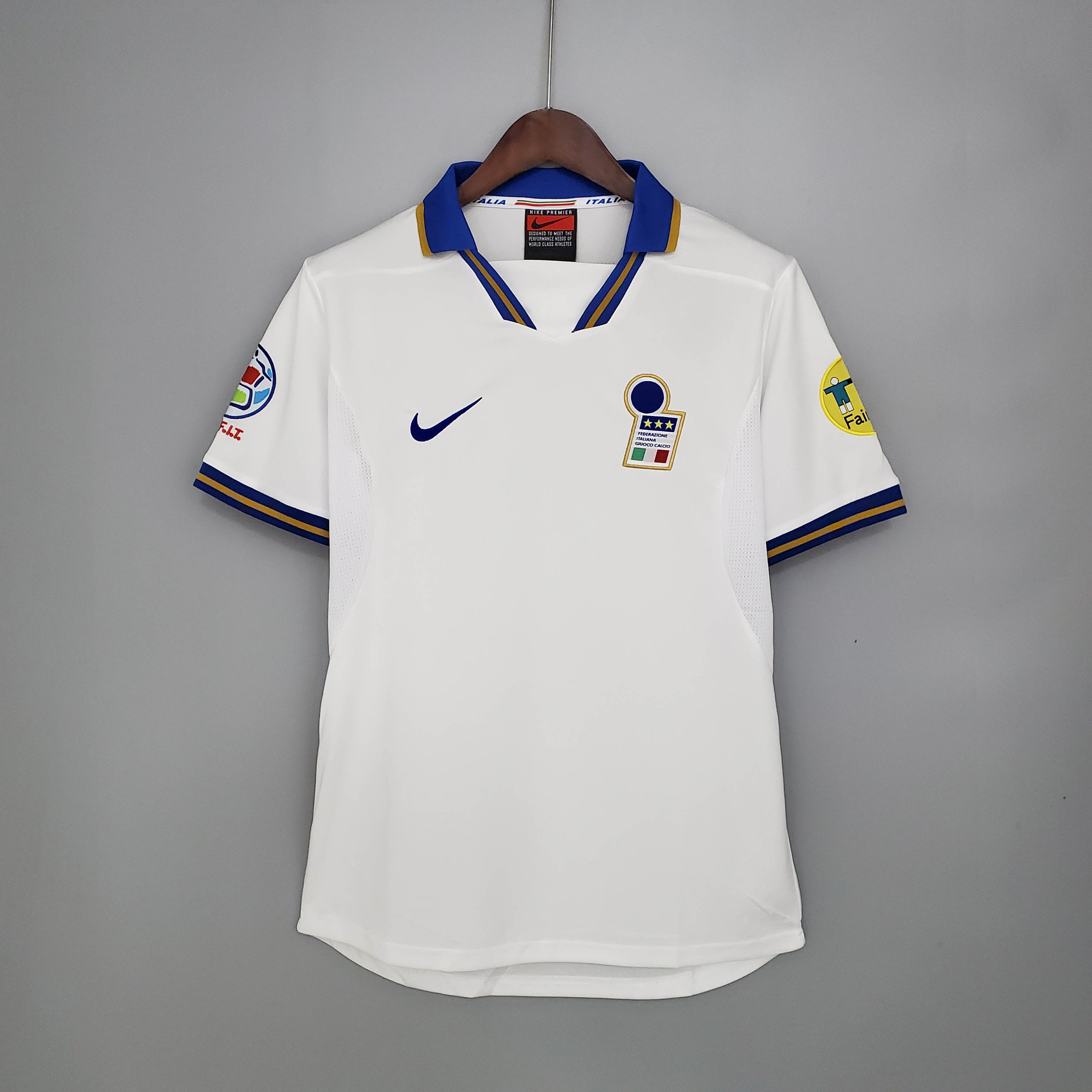 Maxi Kits &ndash; Maillot Italie Ext&eacute;rieur R&eacute;tro 1996 Homme- Maxi Kits