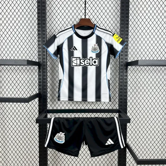 Kids Newcastle United 25/26 Home Football Jersey Shirt 