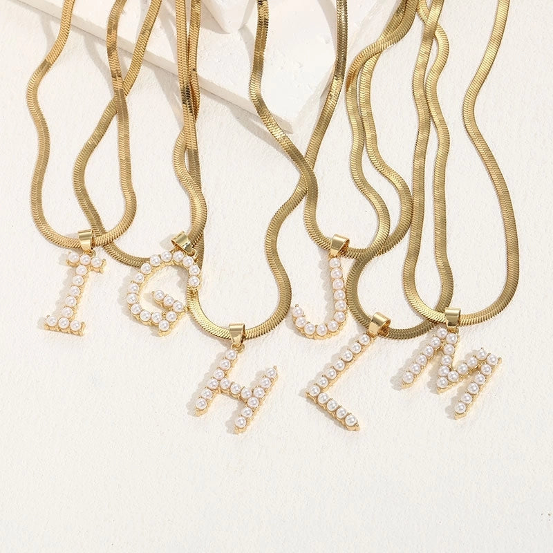 Elegant Luxurious Classic Style Letter Copper 14k Gold Plated Artificial Pearls Pendant Necklace In Bulk