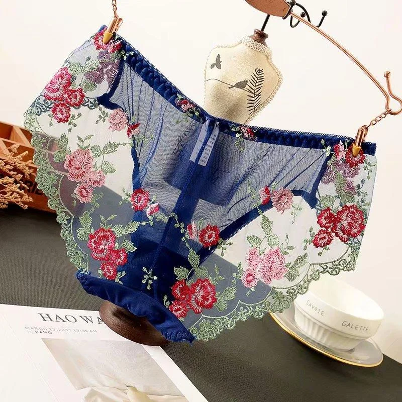 Teenage panties transparent Embroidery Hollow Out Underwear Panties  lace Briefs Low Waist Shorts Lingeries Cueca Calcinhas