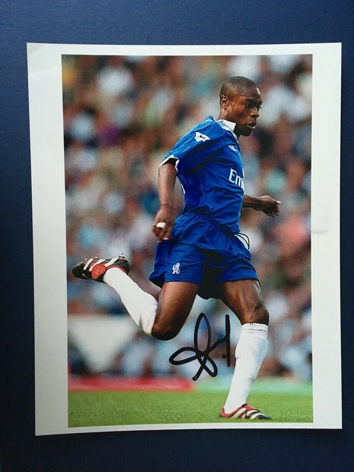 WILLIAM GALLAS - FORMER CHELSEA FOOTBALLER - EXCELLENT SIGNED Photo Poster painting