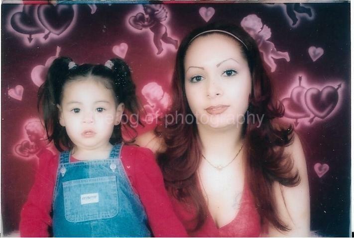 FOUND Photo Poster paintingGRAPH Color YOUNG LATINA MOTHER Portrait VINTAGE Original 112 26 W