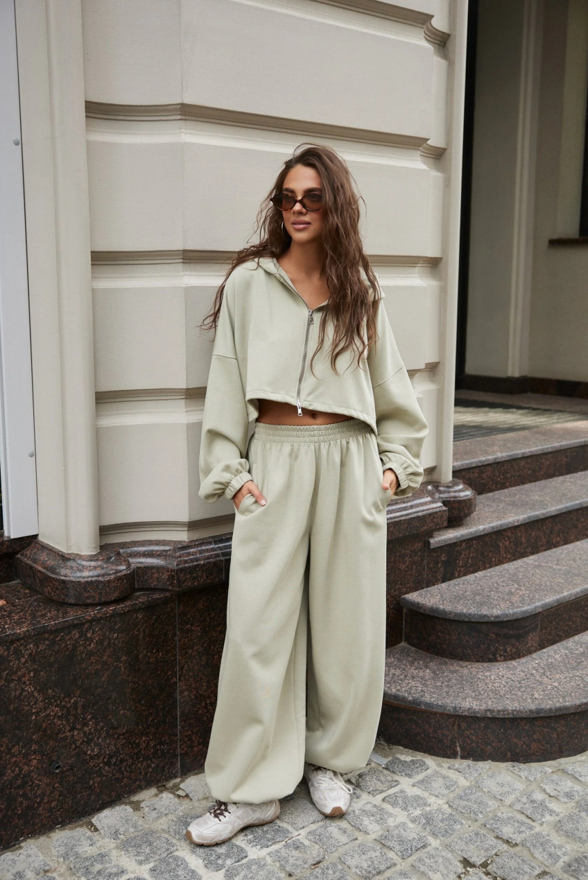 Cropped Zip-Front Hoodie and Wide-Leg Pants Set - HIGIANNA&reg;
