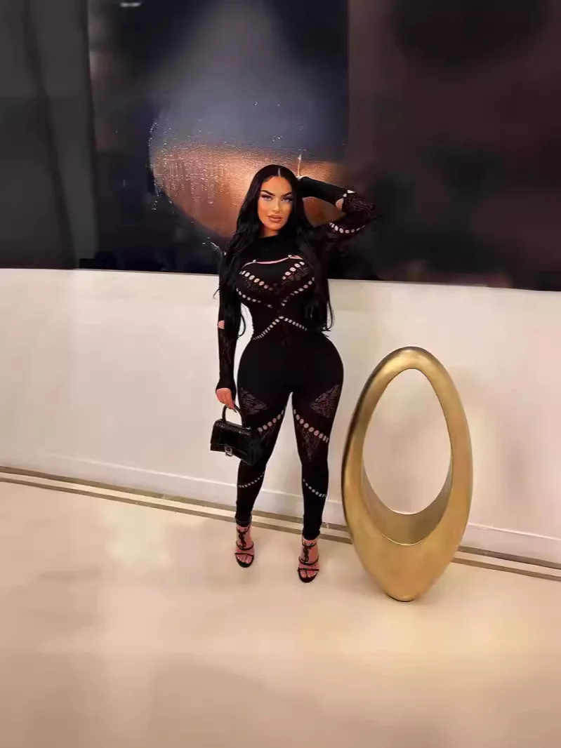 Uveng Uveng Female Solid Color Round Collar Hollow Short Sleeve Lace Sexy Body Knit Short Sleeve Jumpsuit