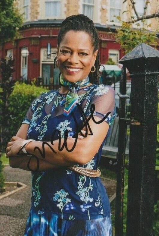 Suzette Llewellyn **HAND SIGNED** 6x4 Photo Poster painting ~ Eastenders ~ AUTOGRAPHED