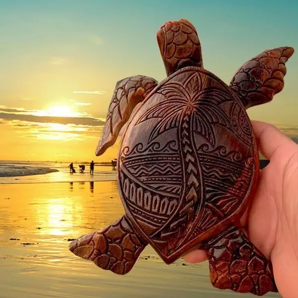 Hawaiian Turtle Woodcarving - tree - Codlins