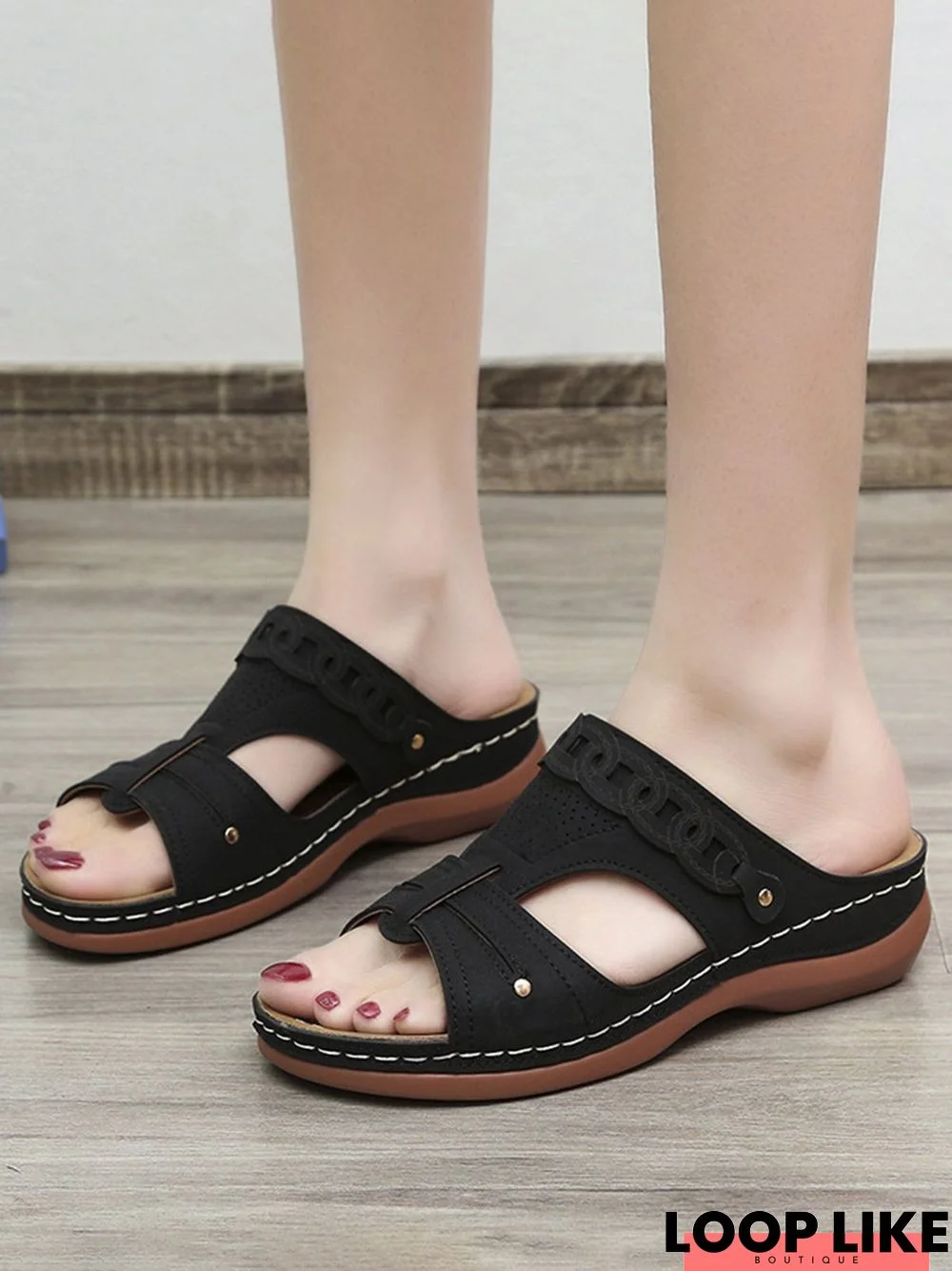 Retro Hollow Breathable Casual Sandals