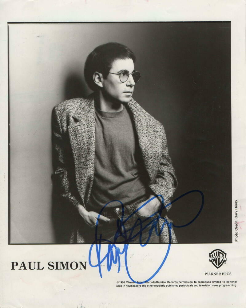 PAUL SIMON SIGNED AUTOGRAPH 8X10 Photo Poster painting - LEGENDARY SONGWRITER, & GARFUNKEL RARE