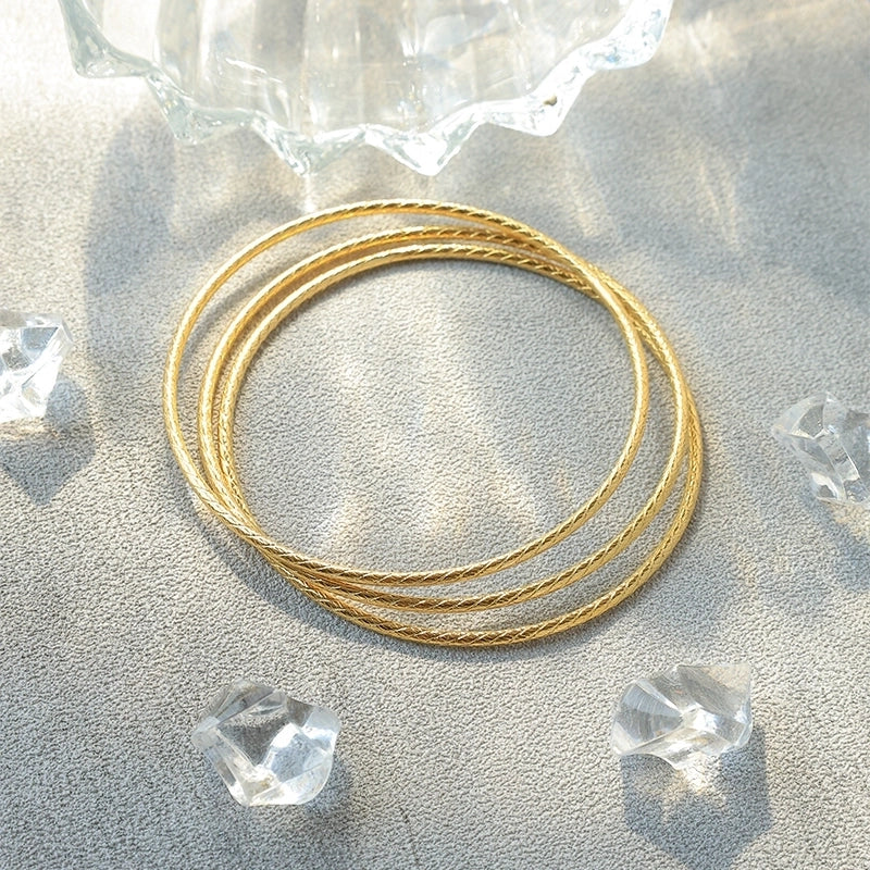 Casual Commute Round Waves 304 Stainless Steel 14K Gold Plated Bangle In Bulk