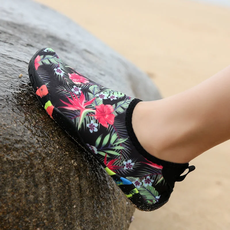 water shoes  Barefoot Sneakers Swimming Shoes Water Sports Aqua Seaside Beach Surfing Slippers Upstream Athletic Footwear Kids Barefoot Shoes