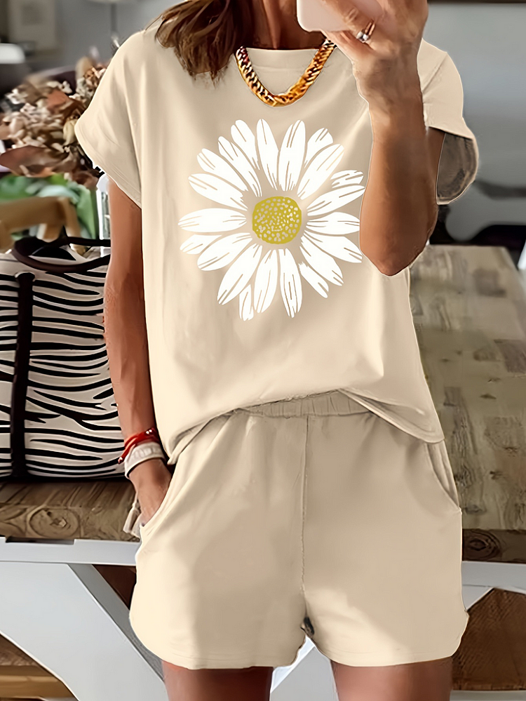 Women'S Daisy Print Round Neck Short Sleeve T-Shirt Shorts Set