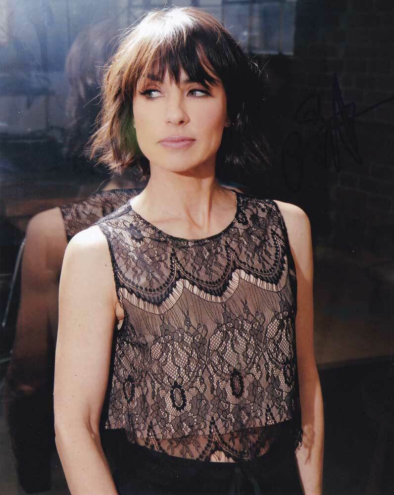 Constance Zimmer In-Person AUTHENTIC Autographed Photo Poster painting SHA #10117